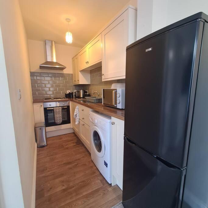 Groundfloor One Bedroom Apartment Ryde  Exterior photo